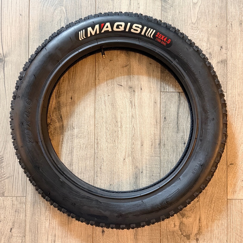Maqisi 20”x4” Bicycle Fat Tire with 40 TPI-Inflates to 20psi Includes InnerTube